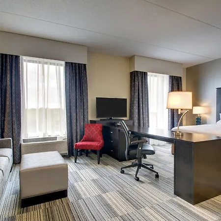 Hampton Inn & Suites Greenville Airport Exterior photo