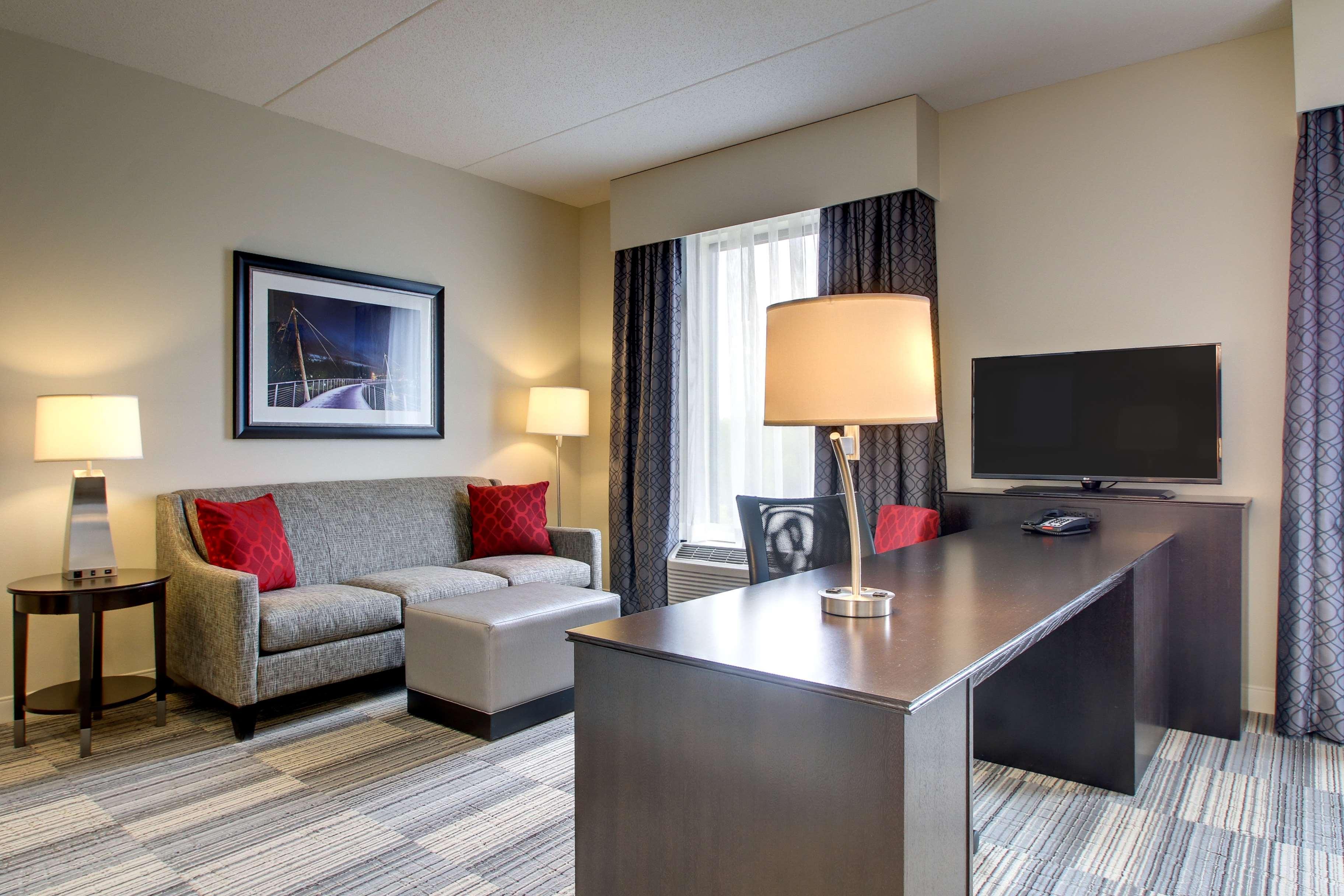 Hotel Hampton & Airport Greenville